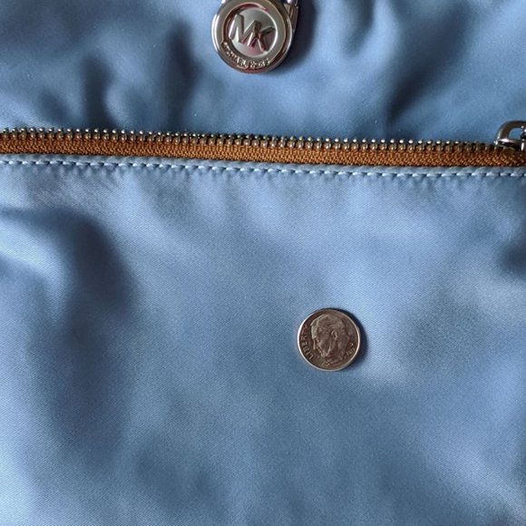 Michael Kors * Kempton Small Pocket Crossbody Bag - Picture 8 of 11